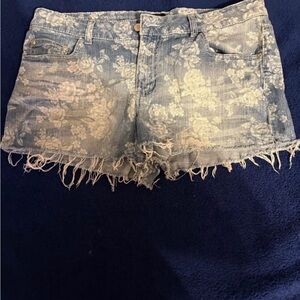 Forever 21 Floral Denim Women Shorts
